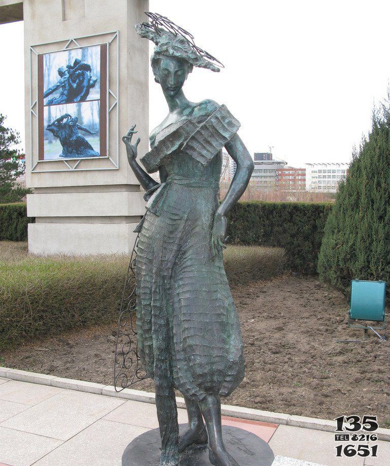 公园青铜少女人物铜雕图片